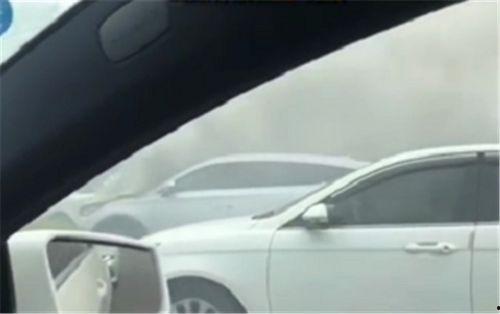 国产车冒烟视频,揭秘安全隐患背后的真相